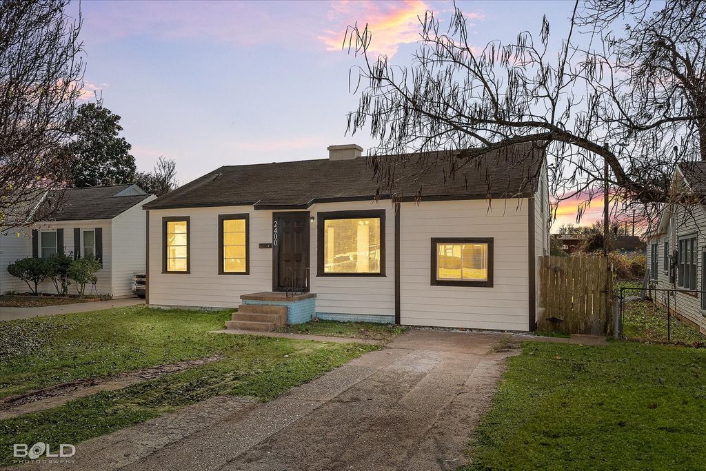 2400 Broadway Drive, Bossier City, LA 71111