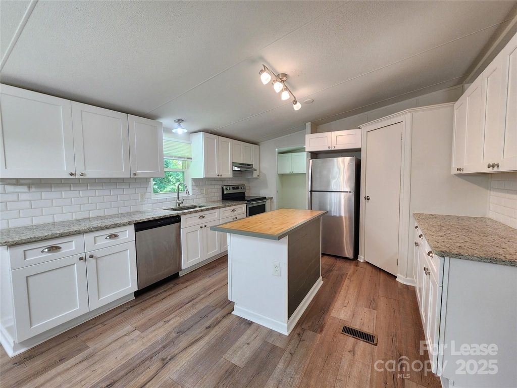 1225 Bostwood Lane, Concord, NC 28025