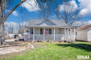 316 S LIMESTONE Avenue, Bellevue, IL 61604