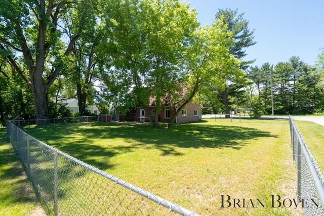 6480 Belmont Avenue NE, Belmont, MI 49306