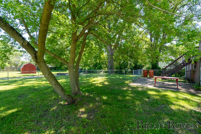 6480 Belmont Avenue NE, Belmont, MI 49306