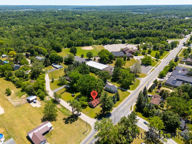6480 Belmont Avenue NE, Belmont, MI 49306