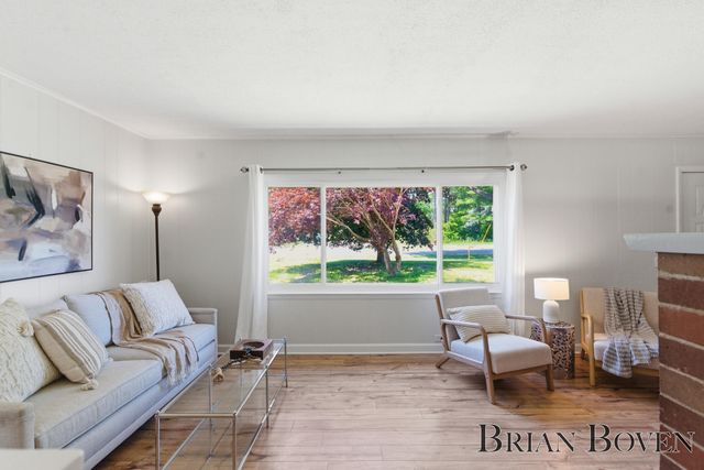 6480 Belmont Avenue NE, Belmont, MI 49306