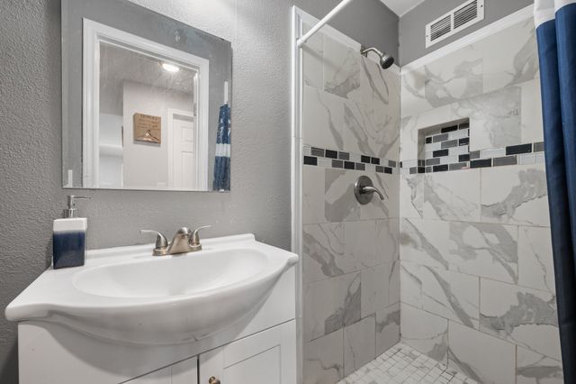 5808 Martin Creek Drive, Joshua, TX 76058