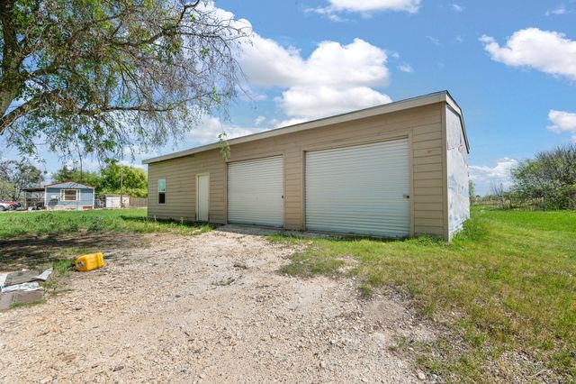 5808 Martin Creek Drive, Joshua, TX 76058