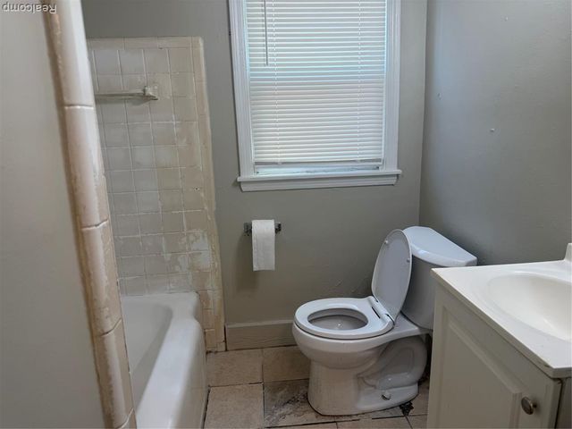 26653 Oakland Street, Inkster, MI 48141