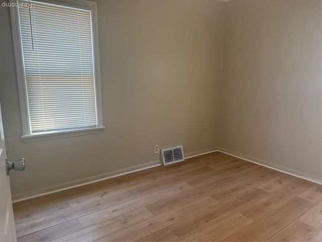 26653 Oakland Street, Inkster, MI 48141