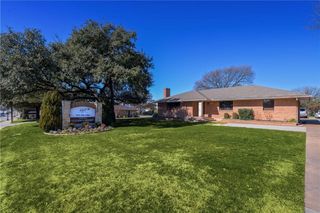 7790 Main Street, Frisco, TX 75033