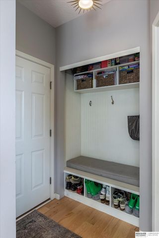 20459 E Street, Omaha, NE 68022