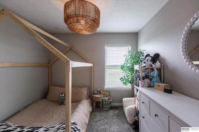 20459 E Street, Omaha, NE 68022