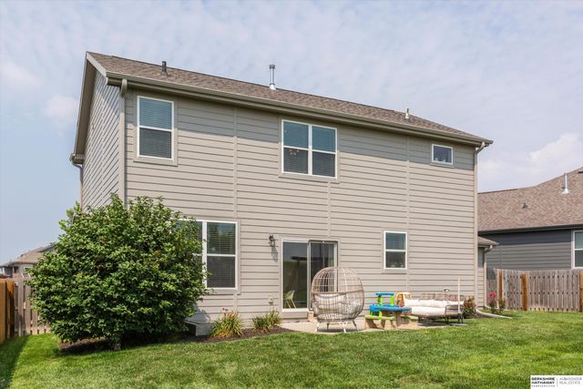 20459 E Street, Omaha, NE 68022