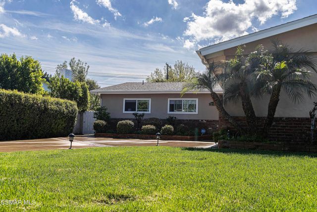 22312 Mobile Street, Woodland Hills, CA 91303