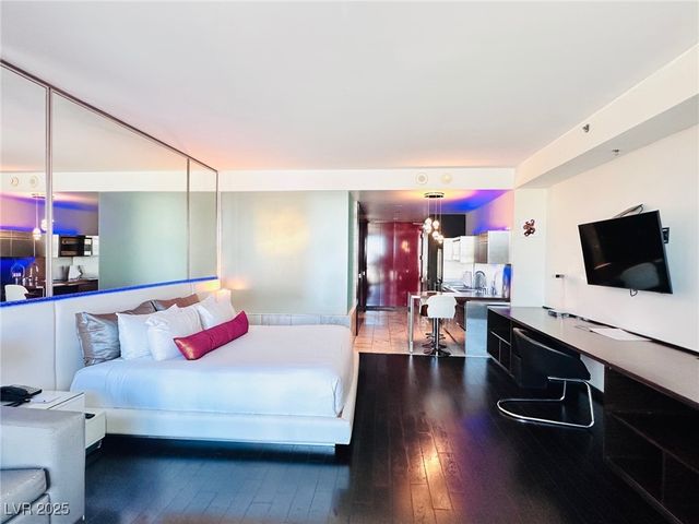 4381 West Flamingo Road 1204, Las Vegas, NV 89103