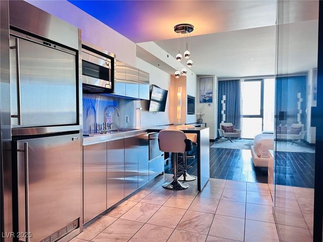 4381 West Flamingo Road 1204, Las Vegas, NV 89103