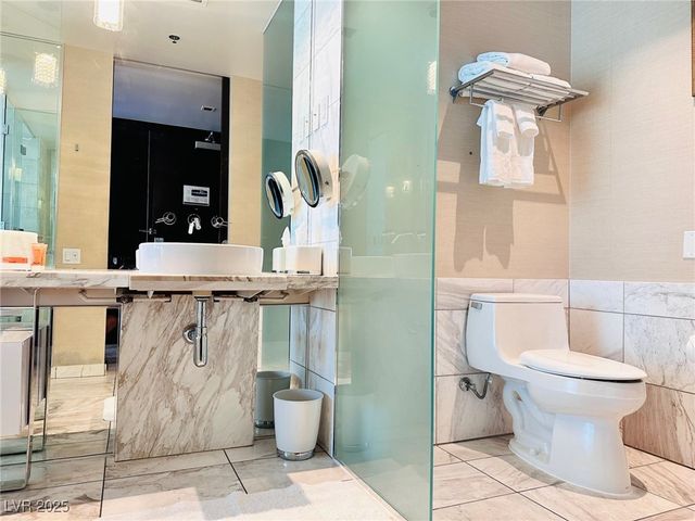 4381 West Flamingo Road 1204, Las Vegas, NV 89103