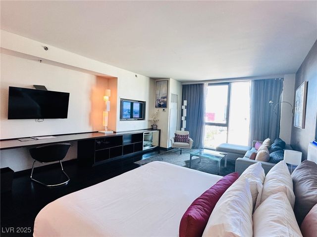 4381 West Flamingo Road 1204, Las Vegas, NV 89103