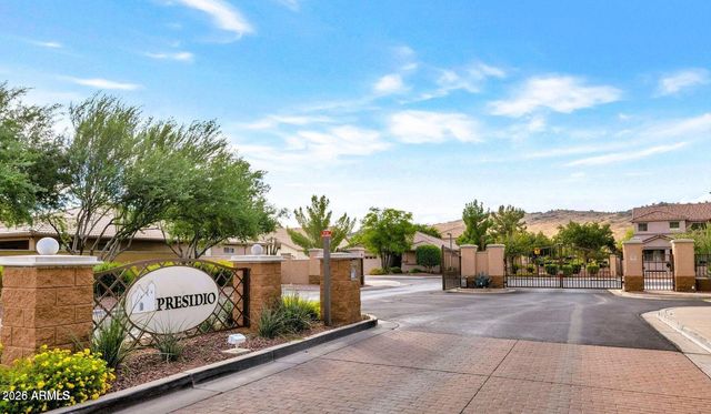 6013 W PARK VIEW Lane, Glendale, AZ 85310