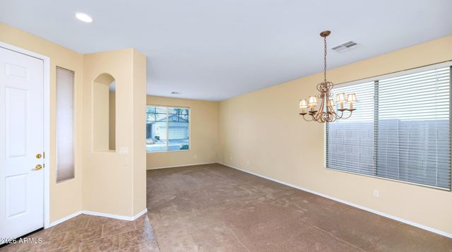 6013 W PARK VIEW Lane, Glendale, AZ 85310
