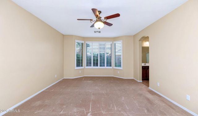 6013 W PARK VIEW Lane, Glendale, AZ 85310