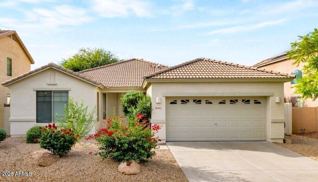 6013 W PARK VIEW Lane, Glendale, AZ 85310