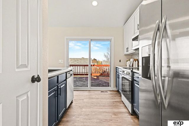 8920 Read Street, Omaha, NE 68122