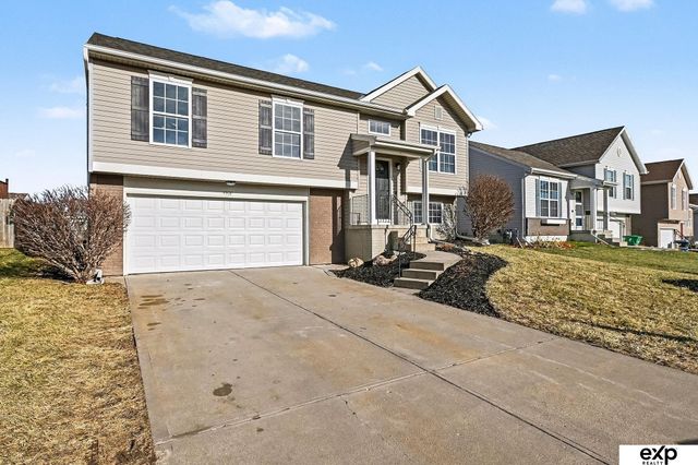 8920 Read Street, Omaha, NE 68122