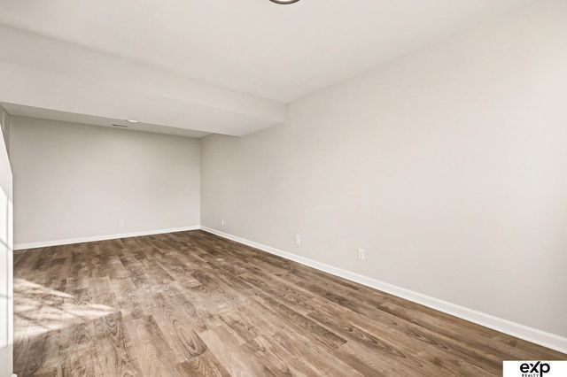 8920 Read Street, Omaha, NE 68122