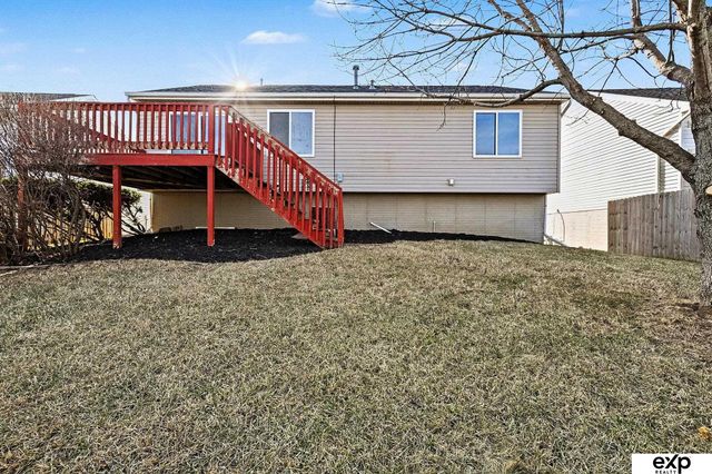 8920 Read Street, Omaha, NE 68122