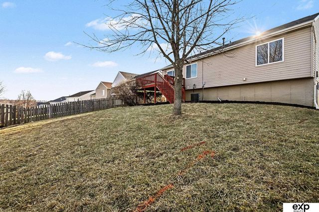 8920 Read Street, Omaha, NE 68122