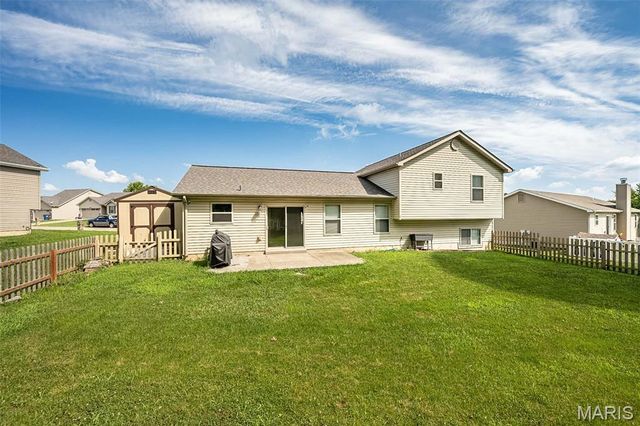 1102 Marathon Drive, Foristell, MO 63348