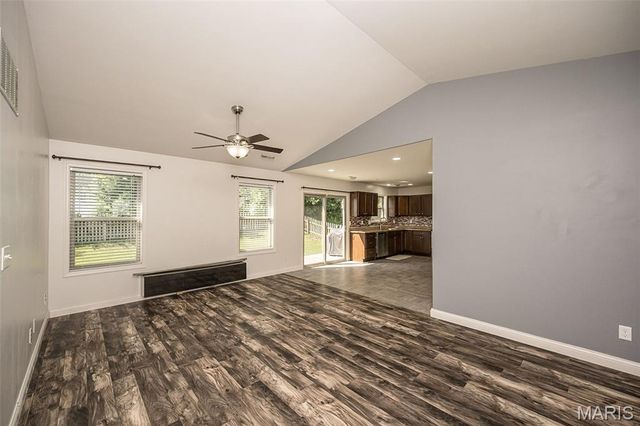 1102 Marathon Drive, Foristell, MO 63348