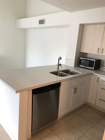 720 SW 111th Avenue 307, Pembroke Pines, FL 33025