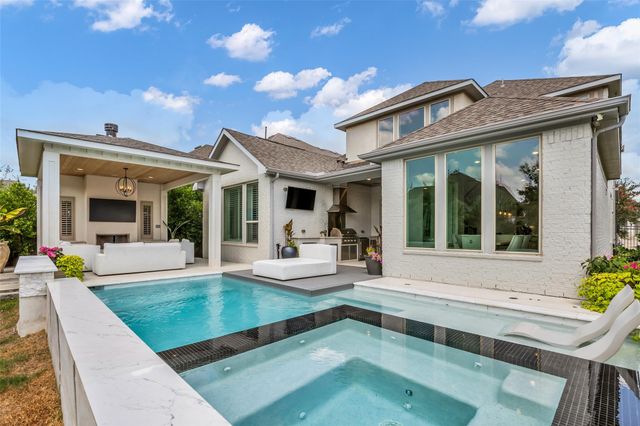 18 Botanical Vista Drive, Tomball, TX 77375
