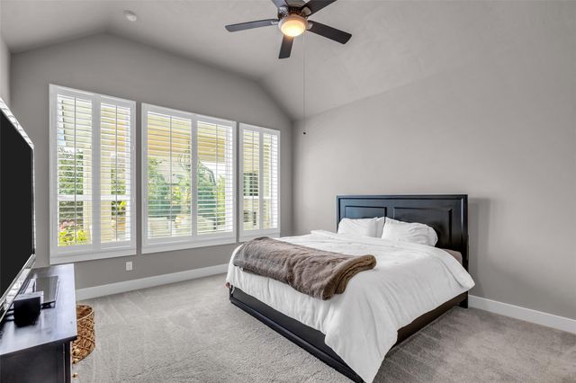 18 Botanical Vista Drive, Tomball, TX 77375
