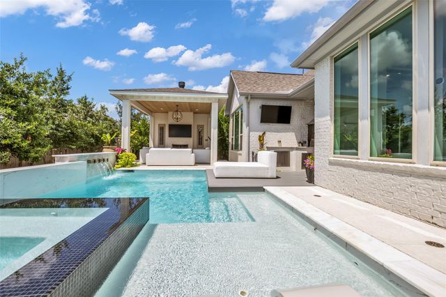 18 Botanical Vista Drive, Tomball, TX 77375
