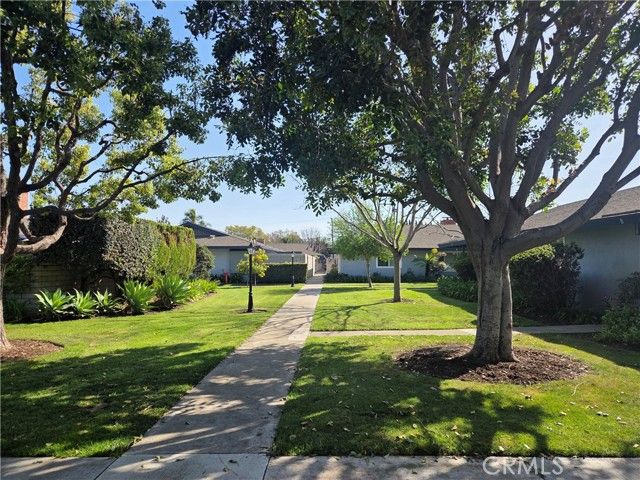 1107 W Memory Lane 6C, Santa Ana, CA 92706