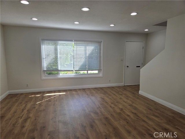 1107 W Memory Lane 6C, Santa Ana, CA 92706