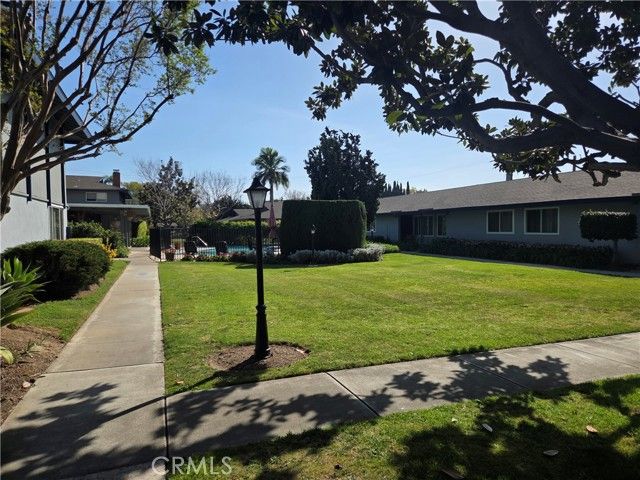 1107 W Memory Lane 6C, Santa Ana, CA 92706