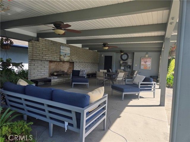 1107 W Memory Lane 6C, Santa Ana, CA 92706