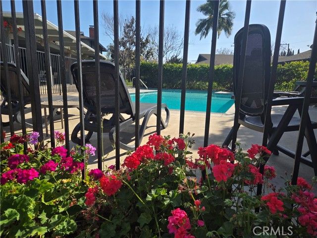 1107 W Memory Lane 6C, Santa Ana, CA 92706