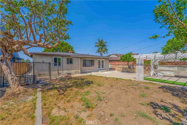 11702 Mapledale, Norwalk, CA 90650