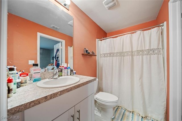 5013 Pinetree CIR, Labelle, FL 33935