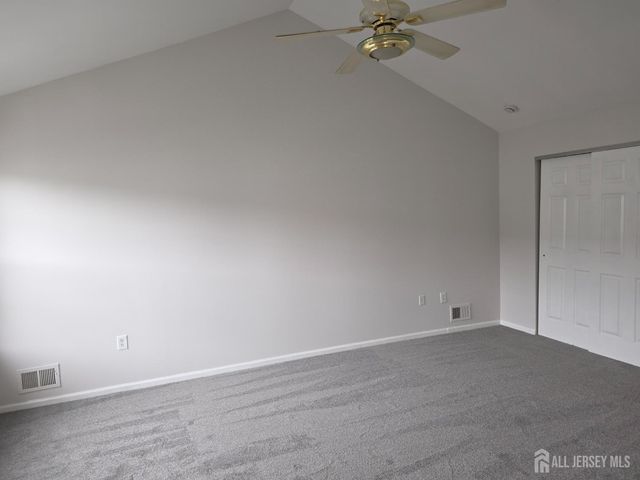 12 Gallop Lane, Franklin, NJ 08873