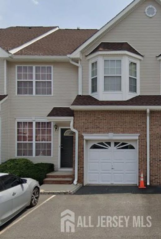 12 Gallop Lane, Franklin, NJ 08873