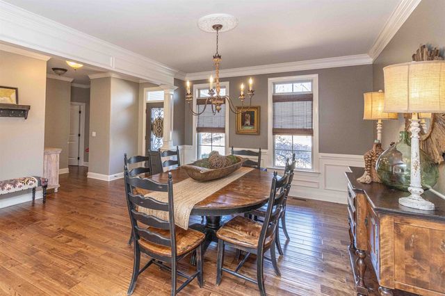 47 FAIRWAY PLACE PL, Selmer, TN 38375