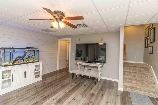 47 FAIRWAY PLACE PL, Selmer, TN 38375