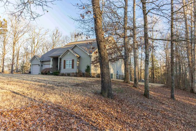 47 FAIRWAY PLACE PL, Selmer, TN 38375