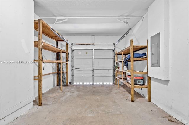 1081 NE 41st Ter, Homestead, FL 33033