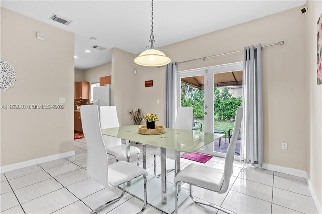 1081 NE 41st Ter, Homestead, FL 33033