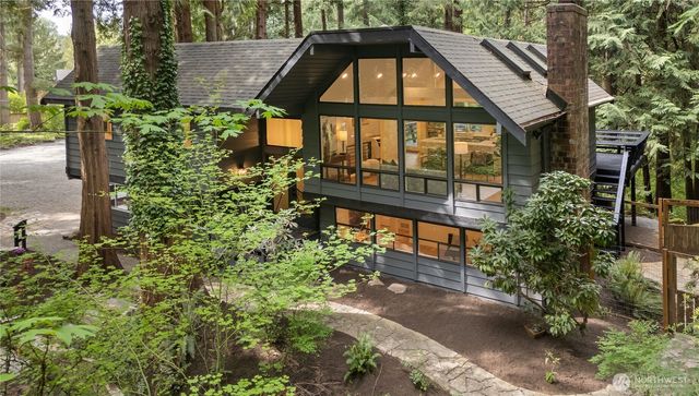 18126 NE 185th Place, Woodinville, WA 98077